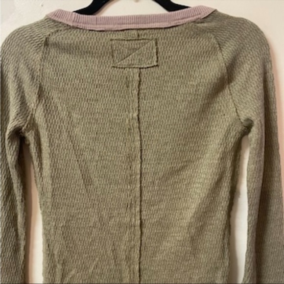 RARE Free People Boho Knit Cuff Long Sleeve Thermal Olive Green Navy Small - Picture 6 of 8